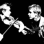 Farligt, vackert och svängigt med duo Drougge/Karlsson på violin och gitarr!!